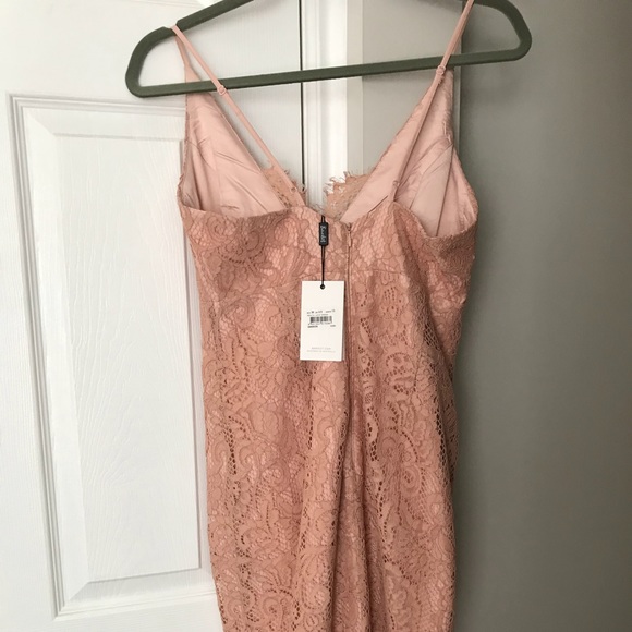 Bardot Rose Lace Pencil Dress - Picture 4 of 9